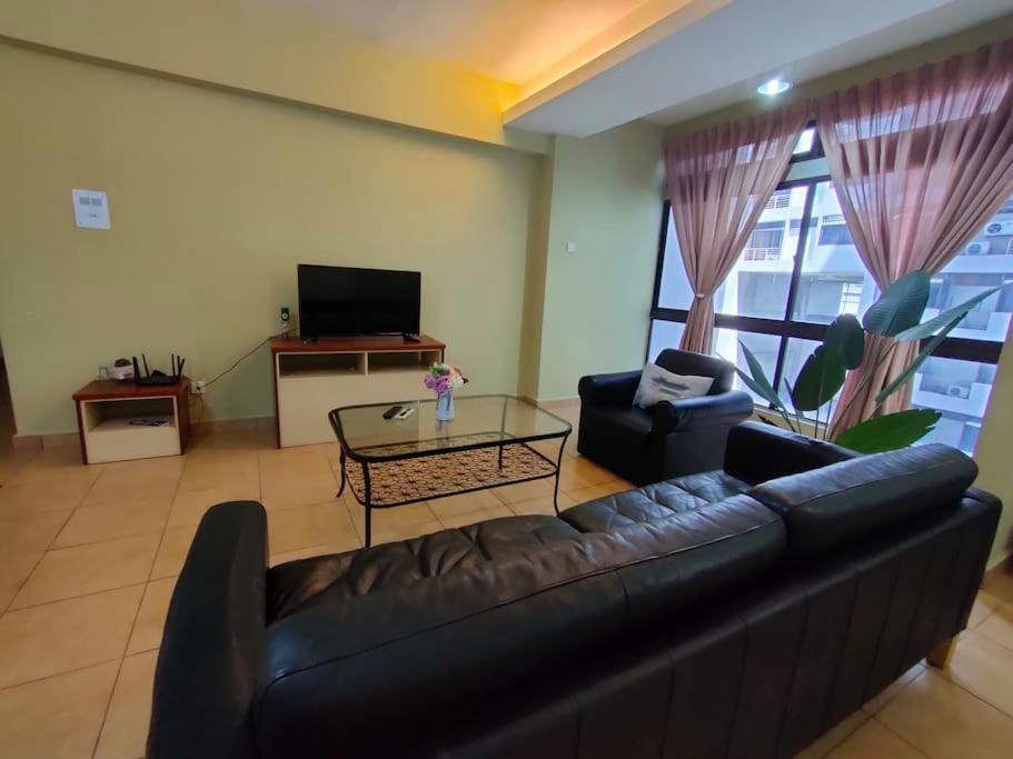 Pavilion Fahrenheit 88 Bukit Bintang 3 Bedrooms กัวลาลัมเปอร์ ภายนอก รูปภาพ